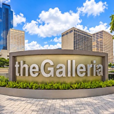 Image of the Galleria sign